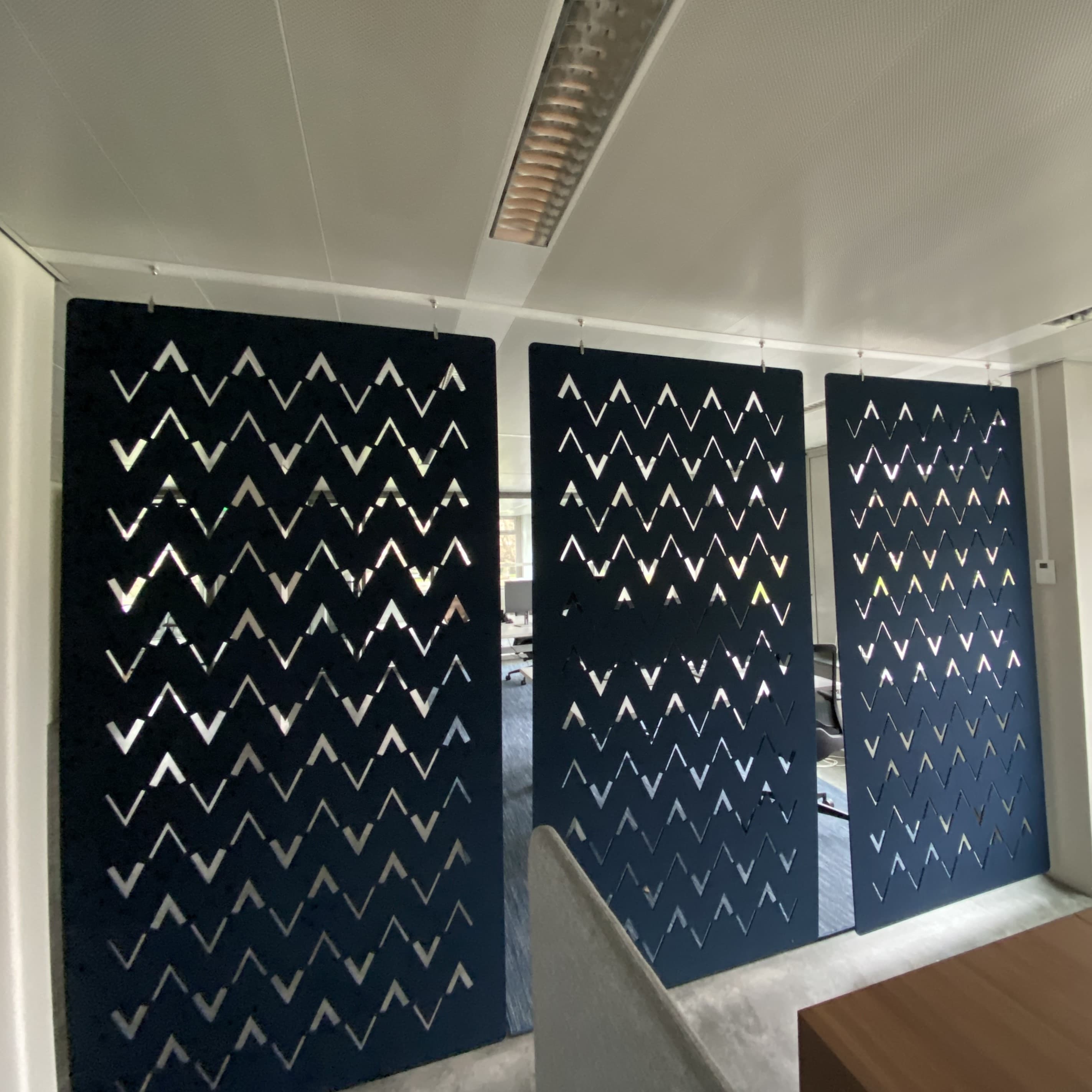 PET-vilt 9 mm - Divide ZigZag - Dark Blue - Kantoor